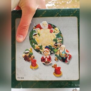 Resin Santa Plate And Figurines